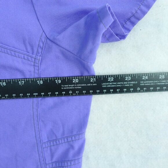 Scrubstar Scrub Top Women M Purple Solid‎ Short Sleeve Polyester Blend Pockets - Picture 4 of 5